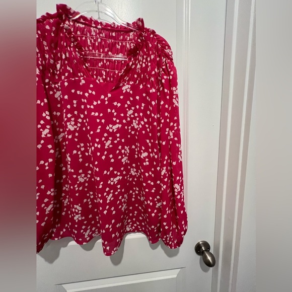 Like New Large Fuchsia and White Print Top Sheer with Lining - Picture 14 of 14
